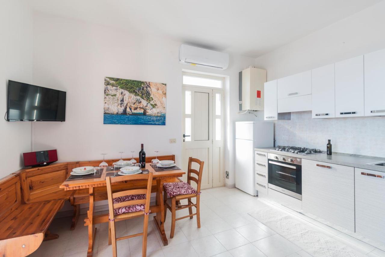 Suite Apartment La Punta Cala Gonone Eksteriør bilde
