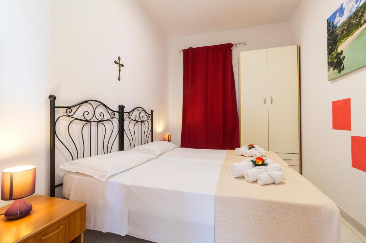 Suite Apartment La Punta Cala Gonone Eksteriør bilde