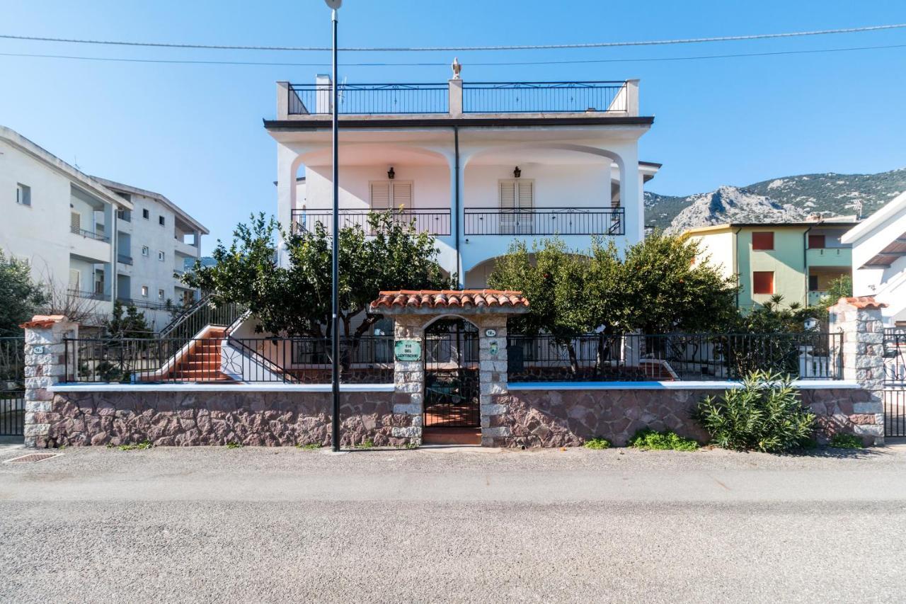 Suite Apartment La Punta Cala Gonone Eksteriør bilde